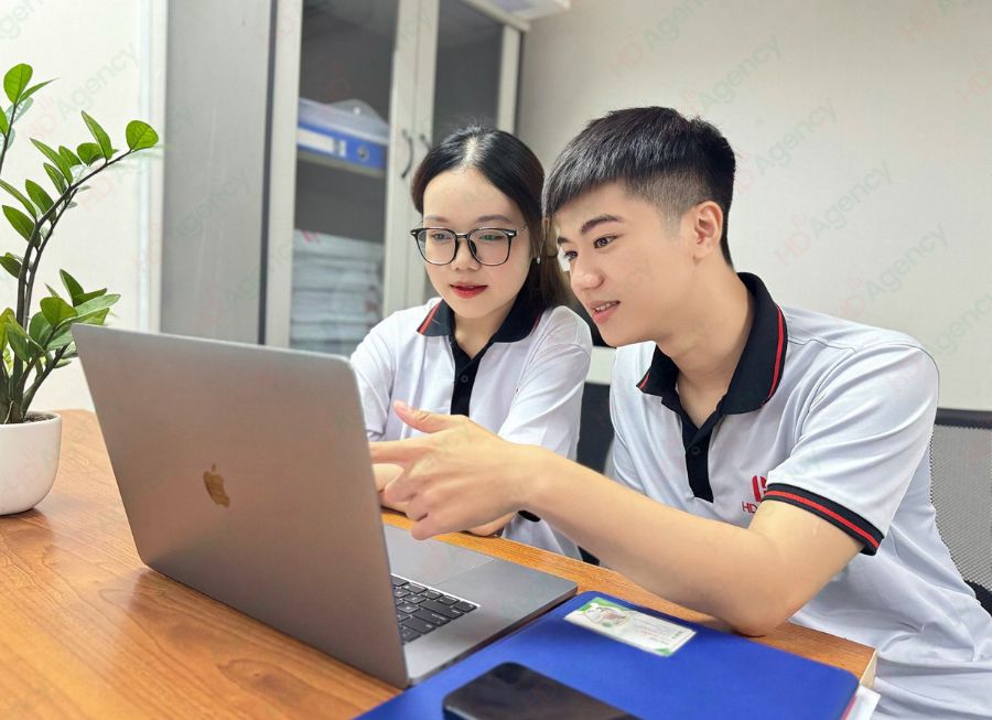 du an thiet ke website Dona Tourist 13
