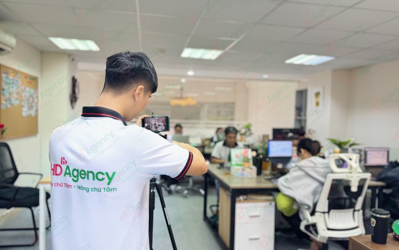 Các Kênh Livestream Bán Hàng Phổ Biến Hiện Nay