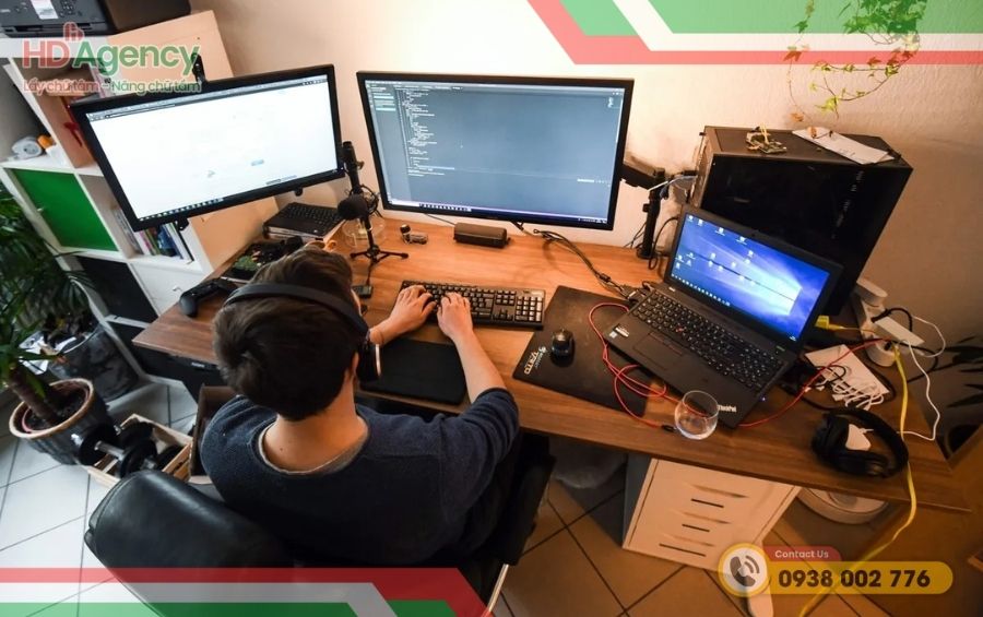 Đặc Điểm Chính Của AI-Native